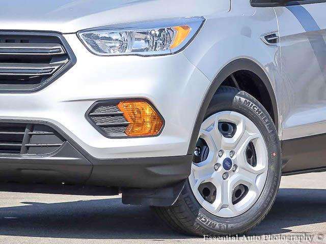 Ford Escape 2017 photo 2